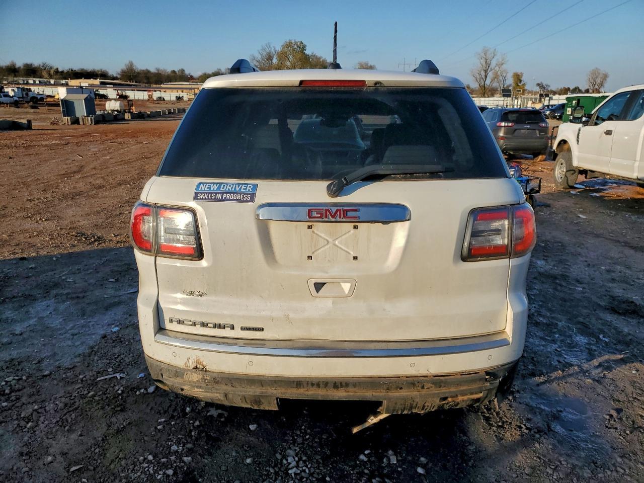 2017 GMC Acadia Limited Slt-2 - Image 6
