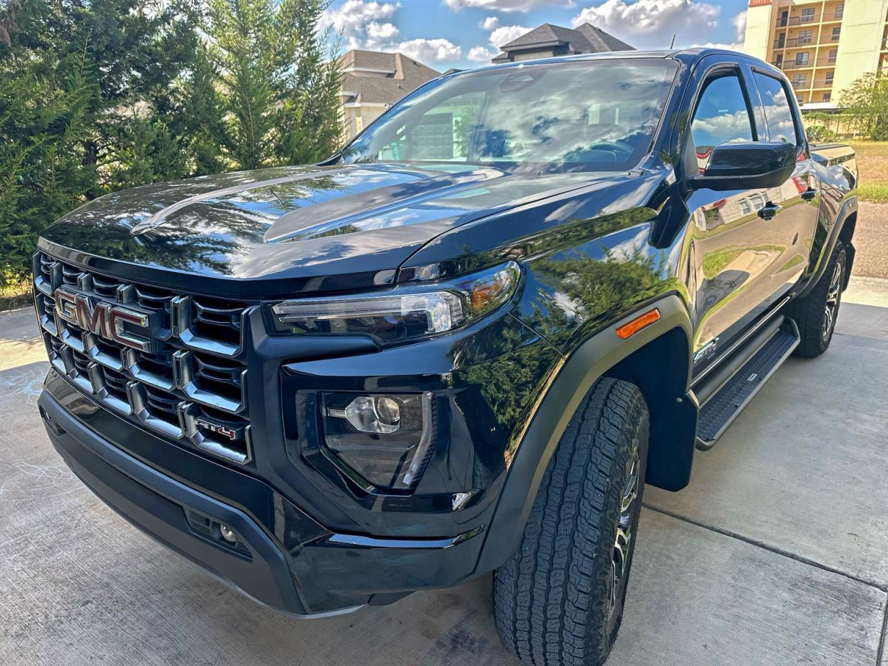 2023 GMC Canyon At4 - Фото 2