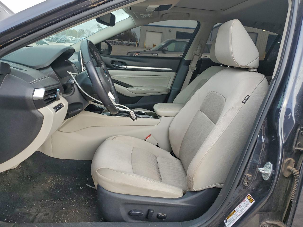 2020 Nissan Altima Sv - Фото 7