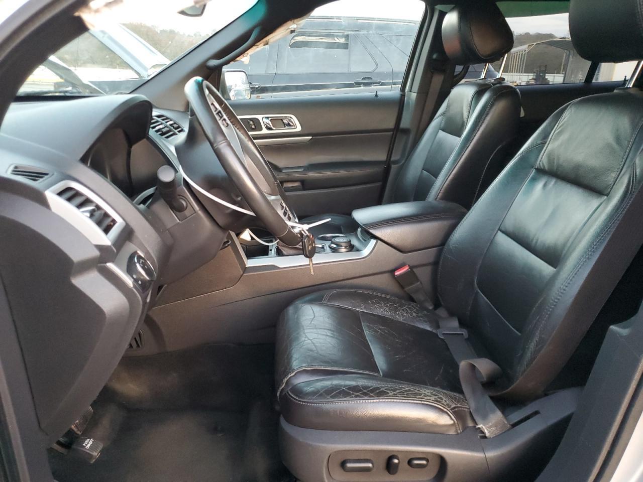 2011 Ford Explorer Xlt - Image 7