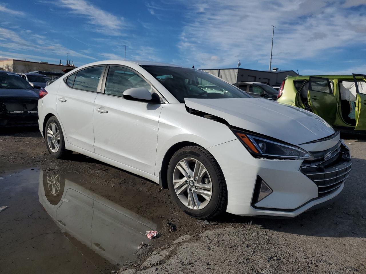 2020 Hyundai Elantra Sel - Фото 4