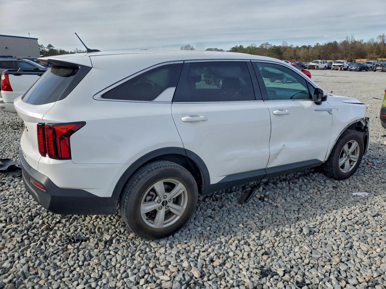 2022 Kia Sorento Lx - Фото 3