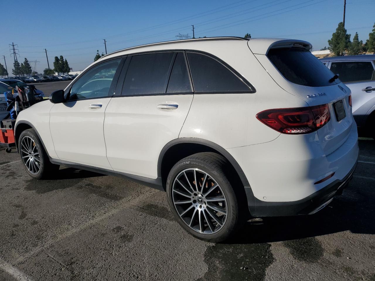2021 Mercedes-Benz Glc 300 - Фото 2