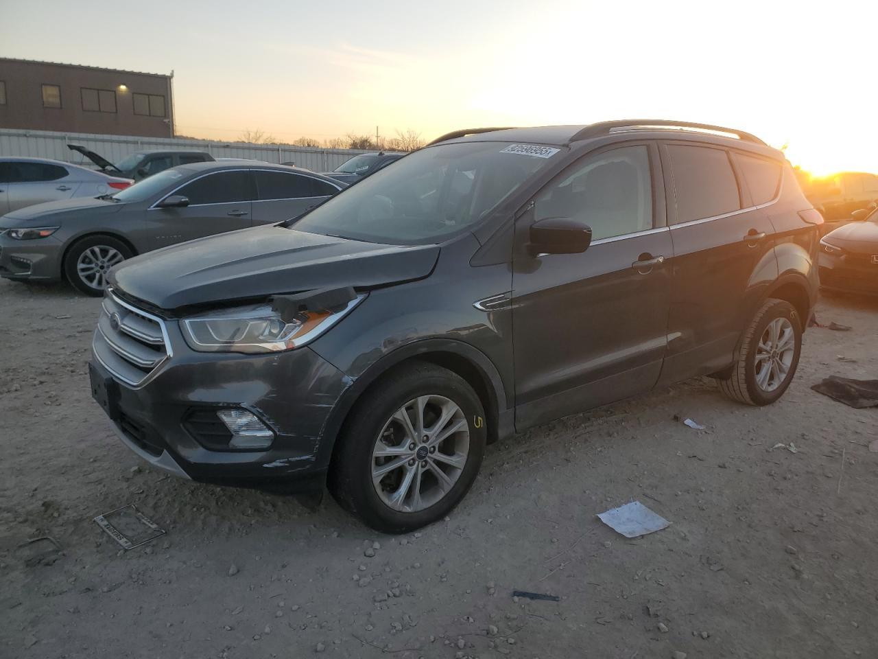 2019 Ford Escape Sel