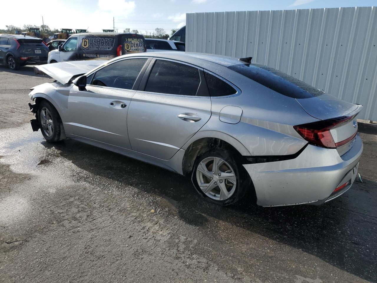 2021 Hyundai Sonata Se - Фото 2