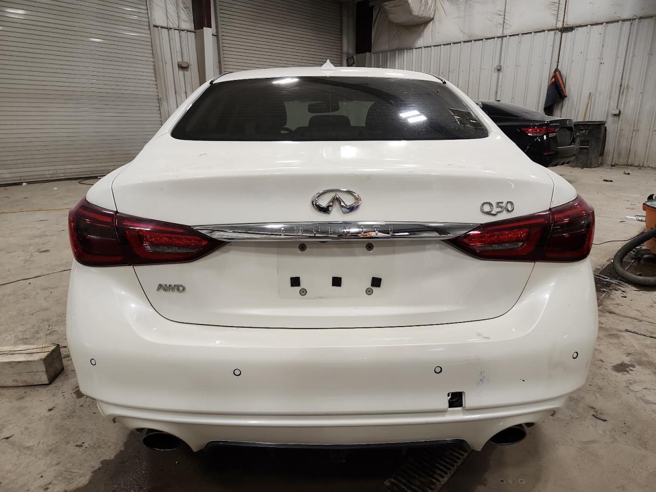 2018 Infiniti Q50 Luxe - Фото 6