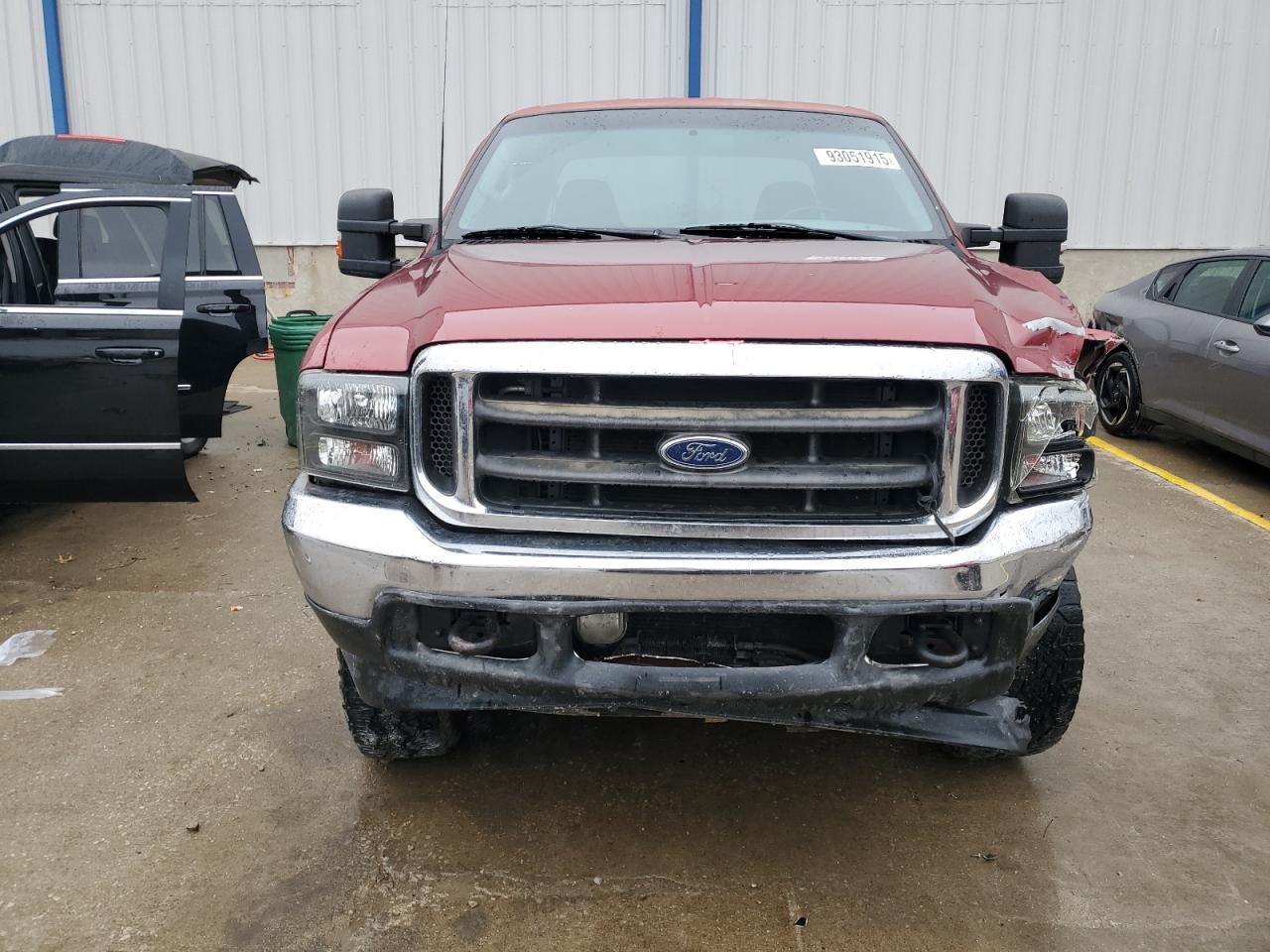 2002 Ford F250 Super Duty - Image 5