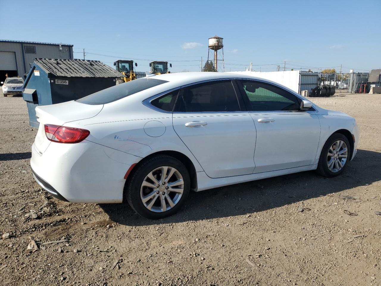 2016 Chrysler 200 Limited - Фото 3