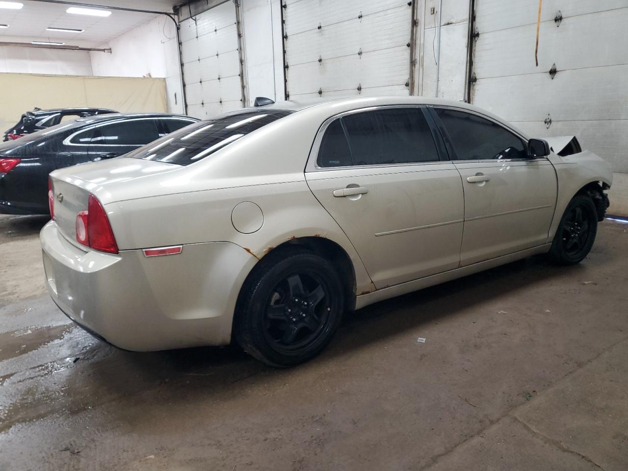 2012 Chevrolet Malibu Ls - Фото 3