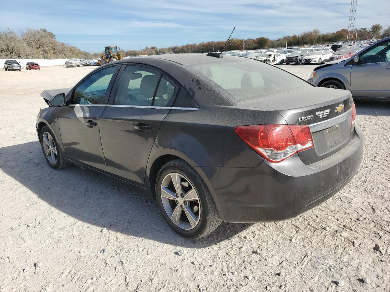 2015 Chevrolet Cruze Lt - Image 2