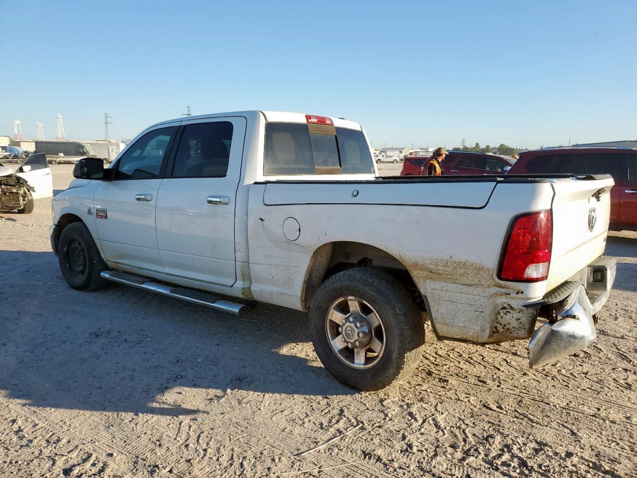 2012 Dodge Ram 2500 Slt - Image 2