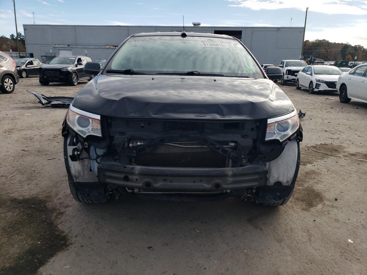 2014 Ford Edge Se - Image 5