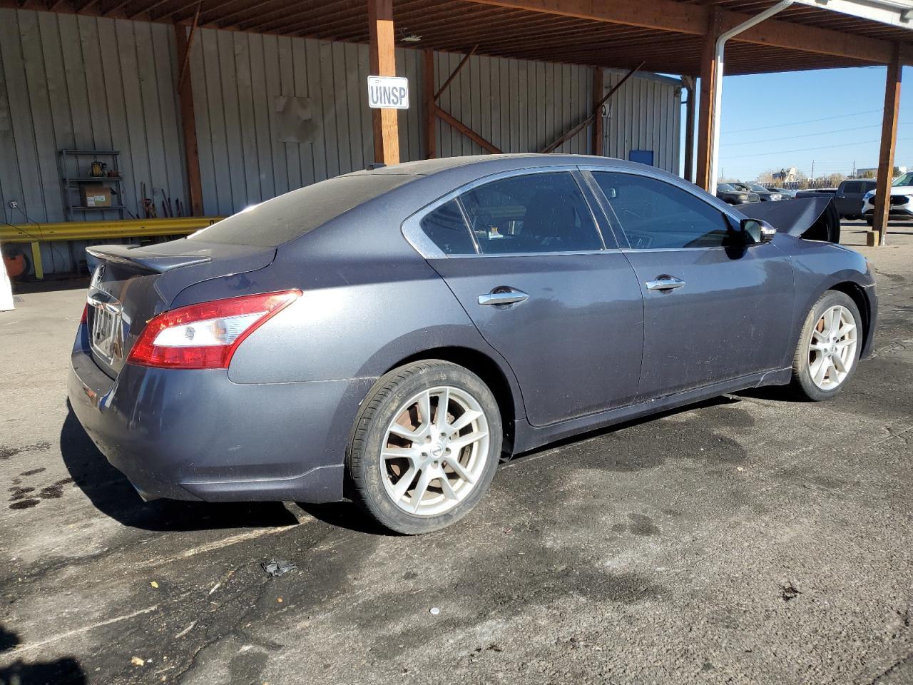 2011 Nissan Maxima S - Фото 3
