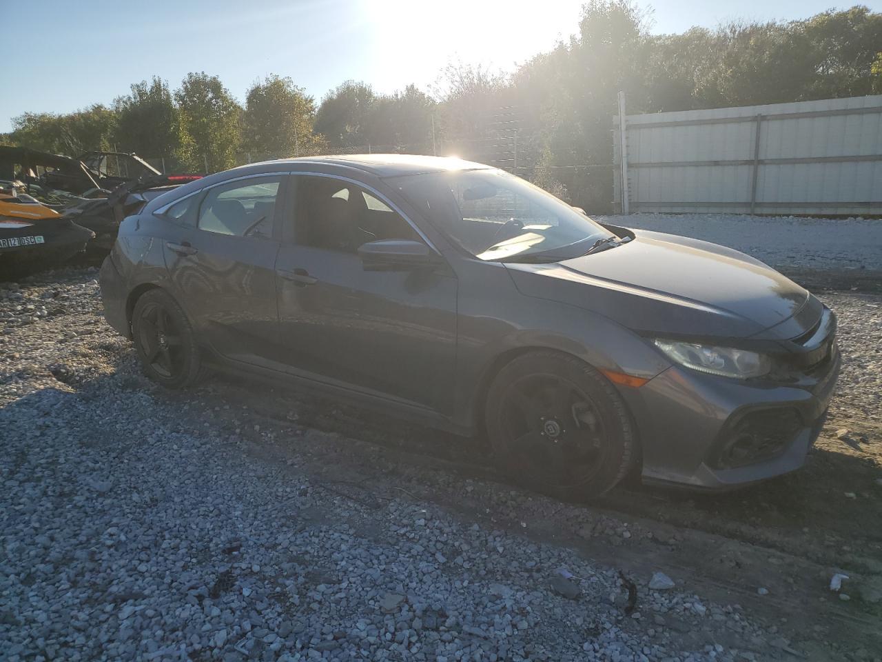 2017 Honda Civic Si - Фото 4