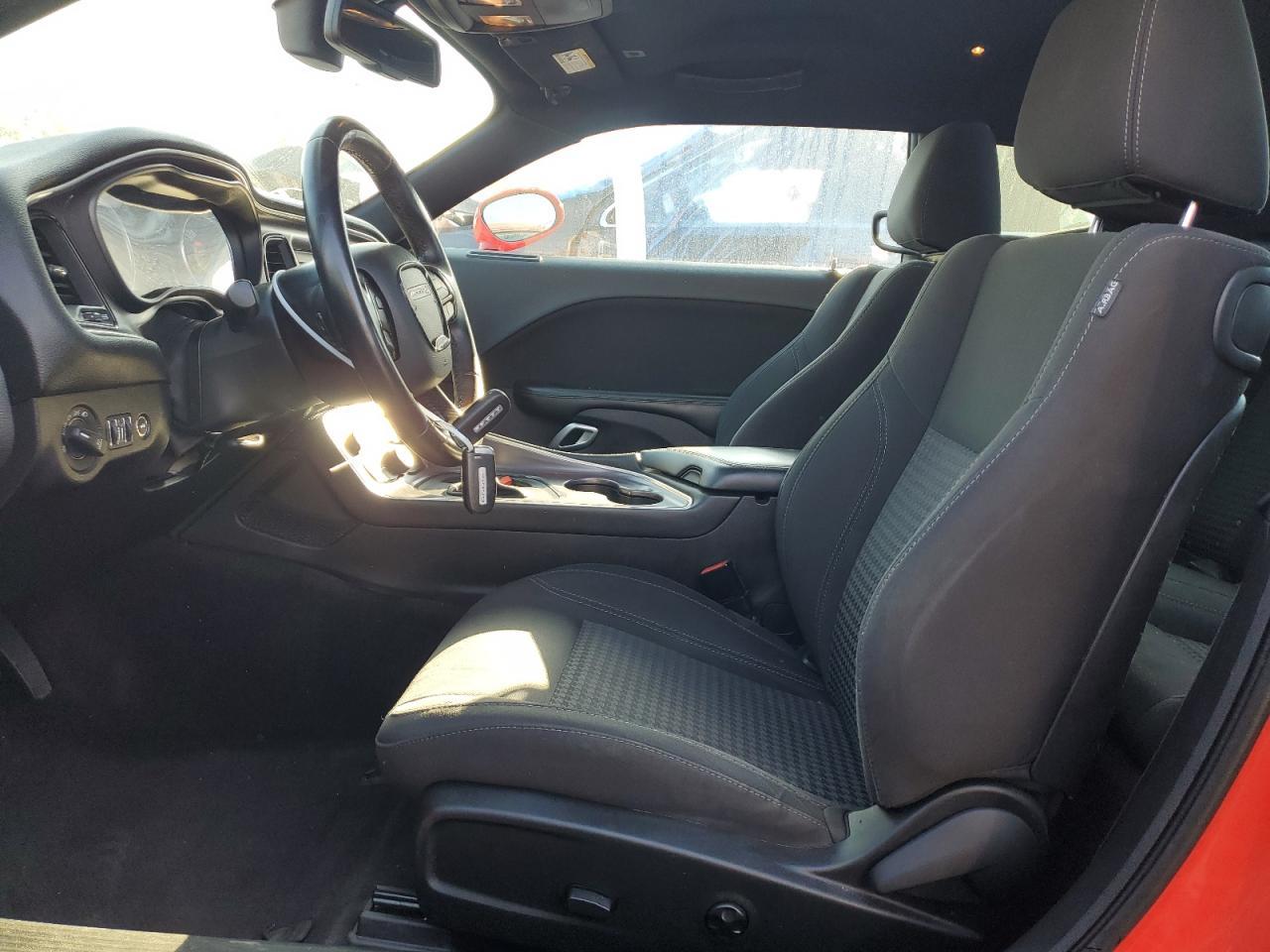 2017 Dodge Challenger R/T - Image 7