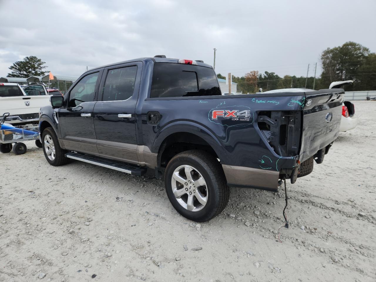 2021 Ford F150 Supercrew - Фото 2