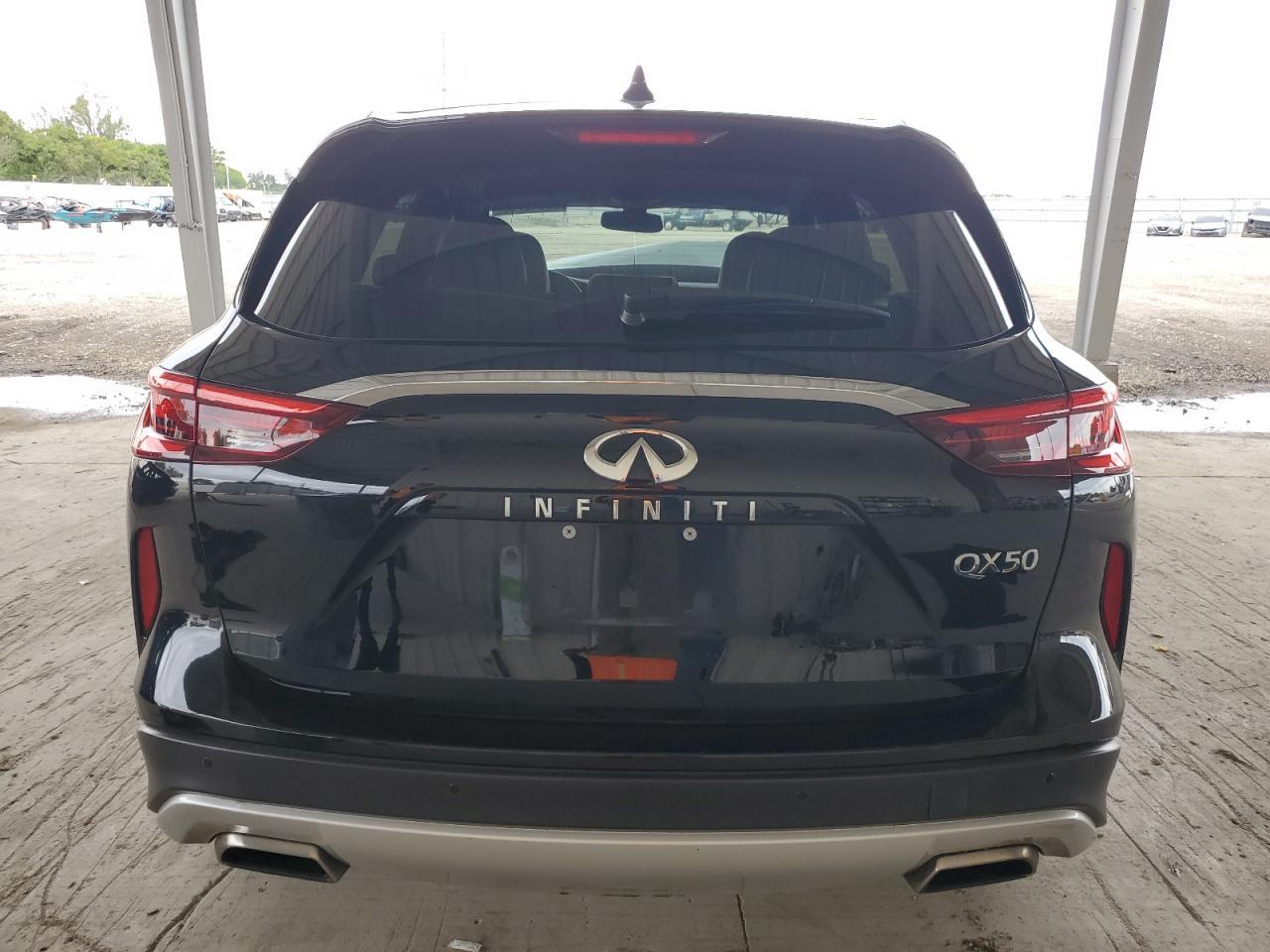 2021 Infiniti Qx50 Luxe - Image 6