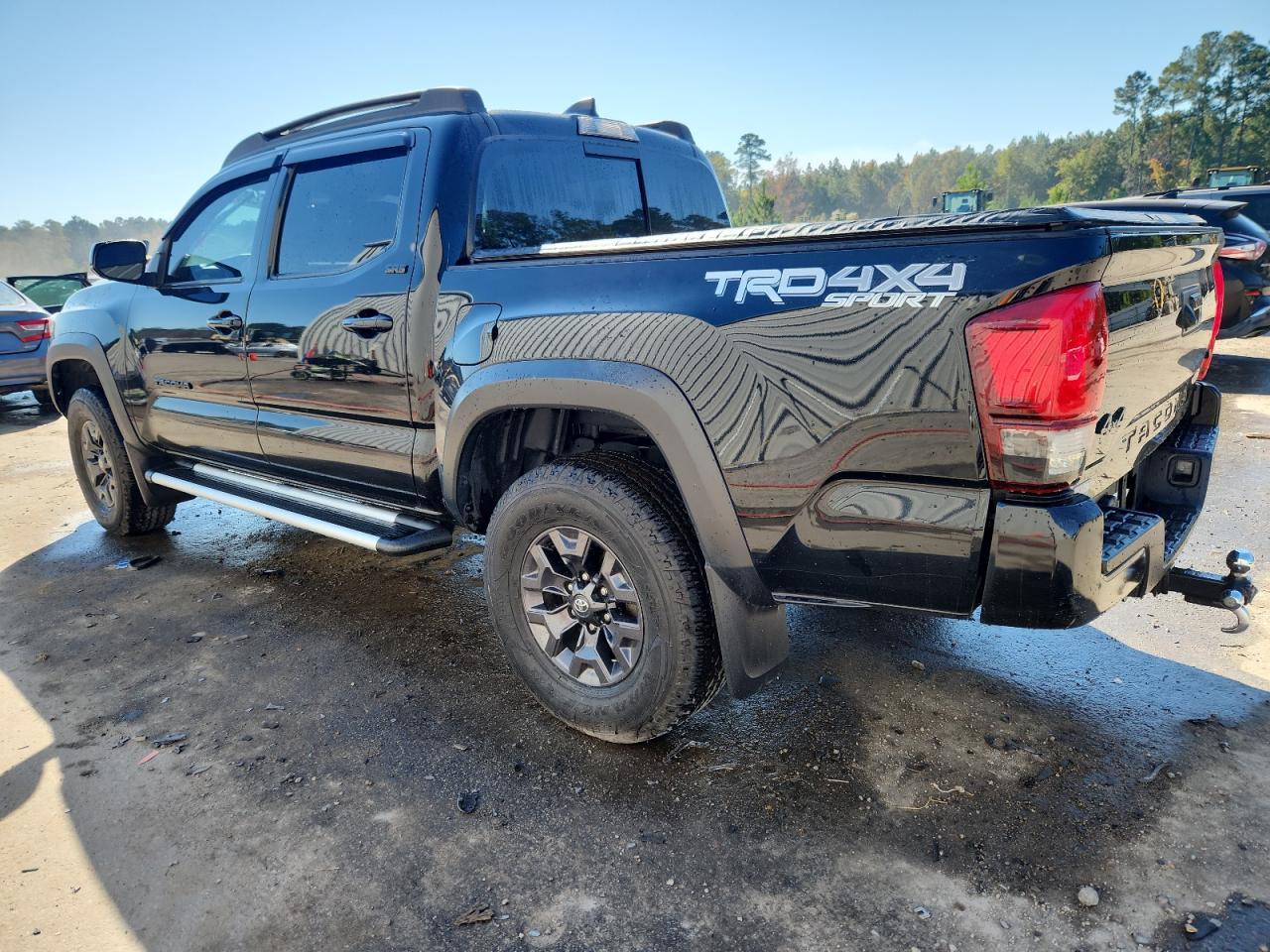 2021 Toyota Tacoma Double Cab - Фото 2