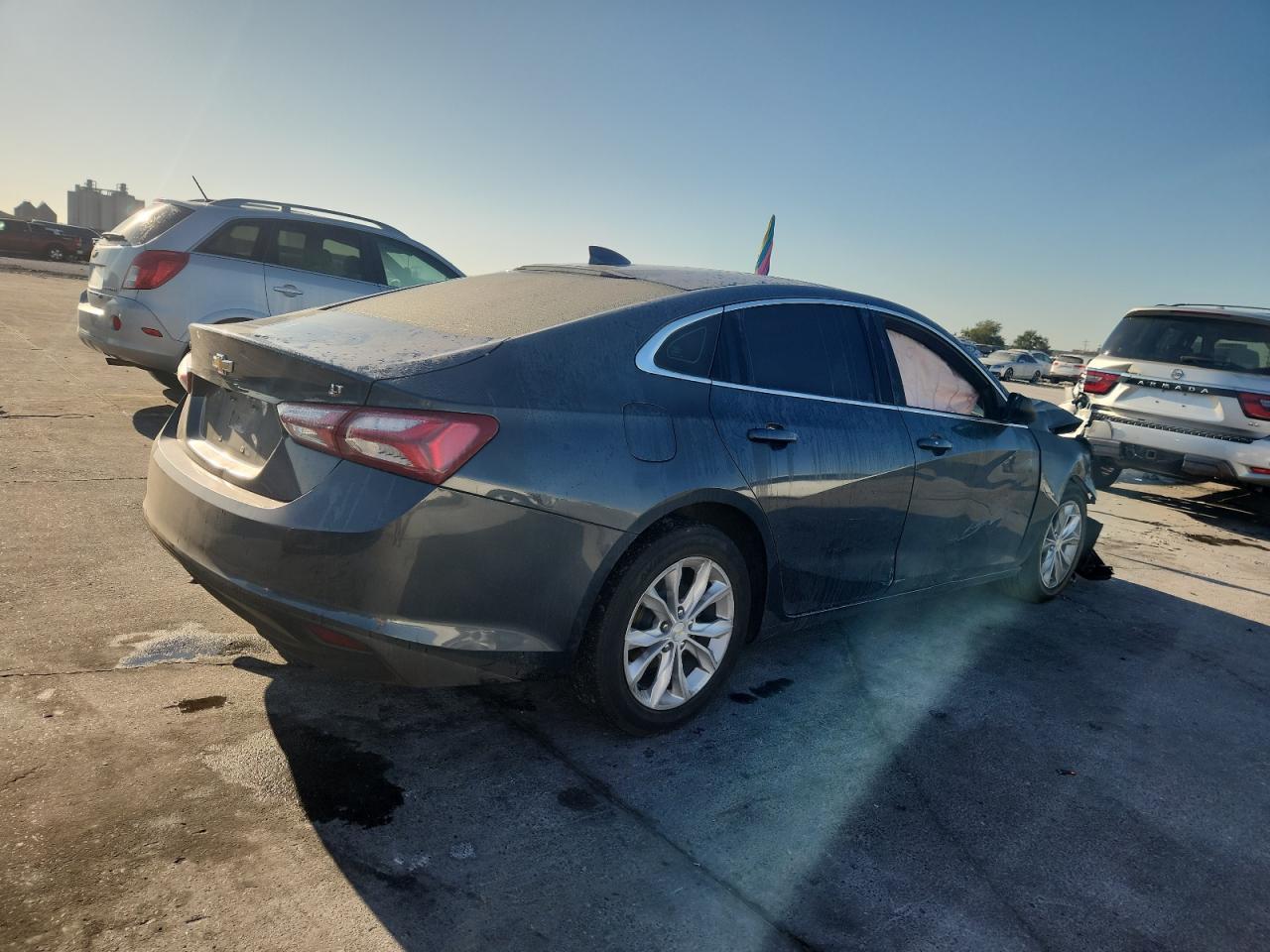 2021 Chevrolet Malibu Lt - Фото 3