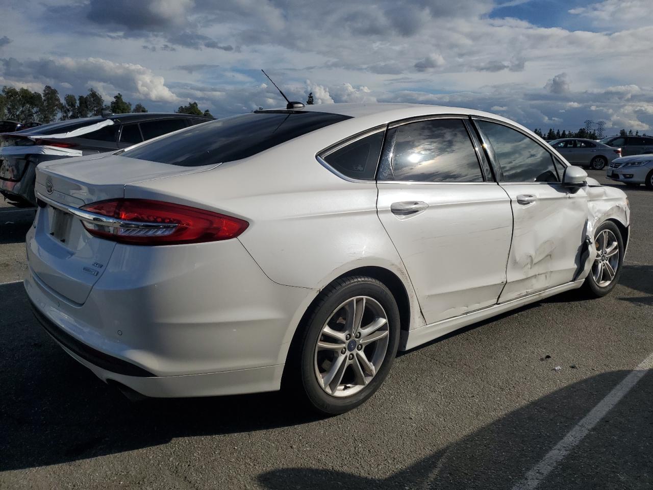 2018 Ford Fusion Se - Фото 3