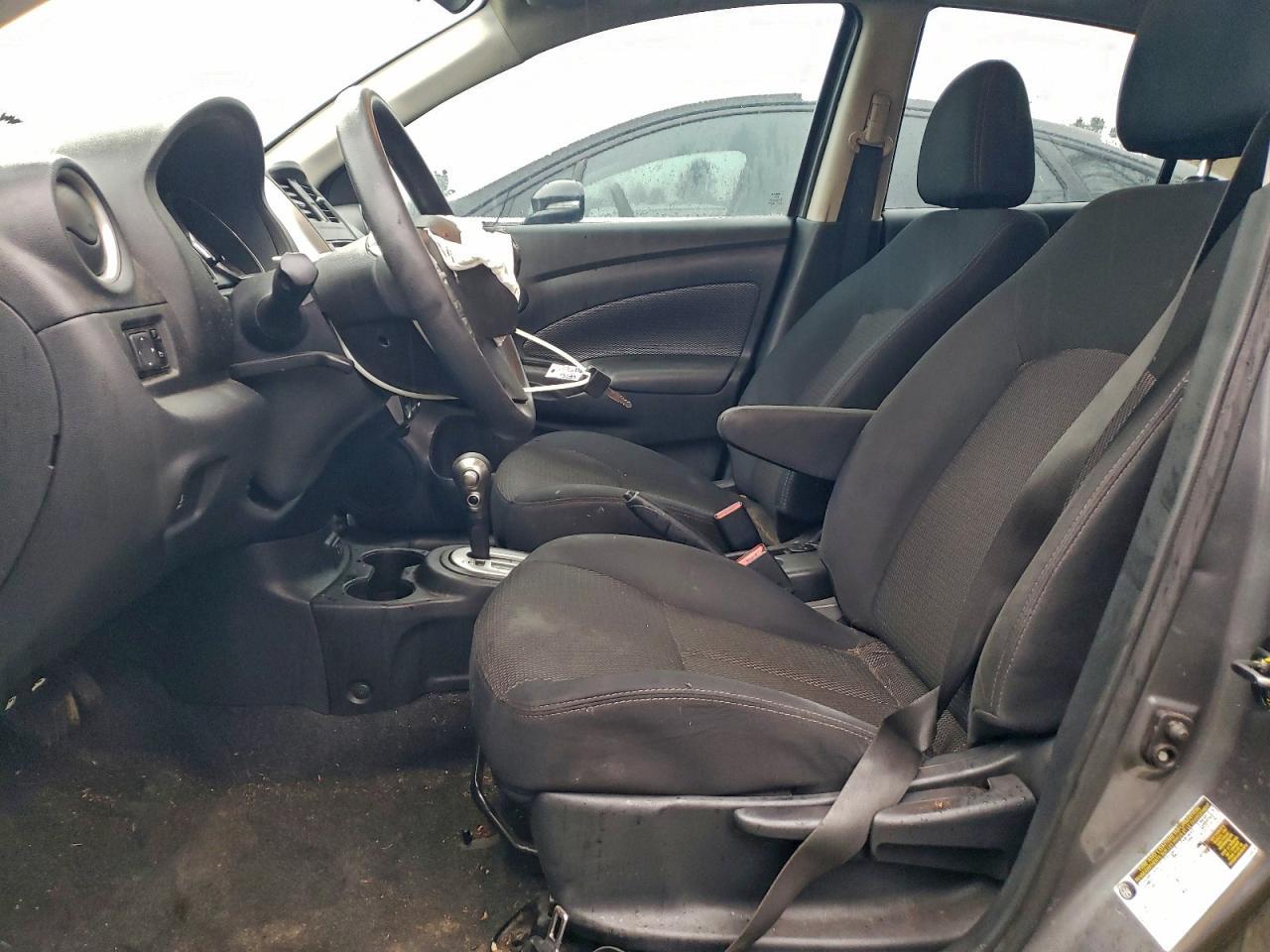 2019 Nissan Versa S - Фото 7