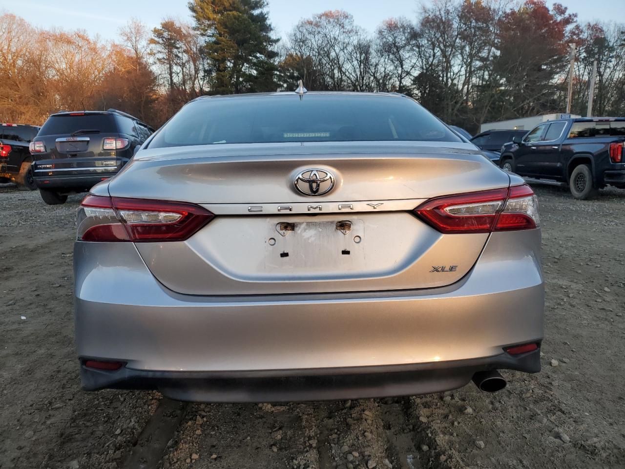 2019 Toyota Camry Xle - Image 6