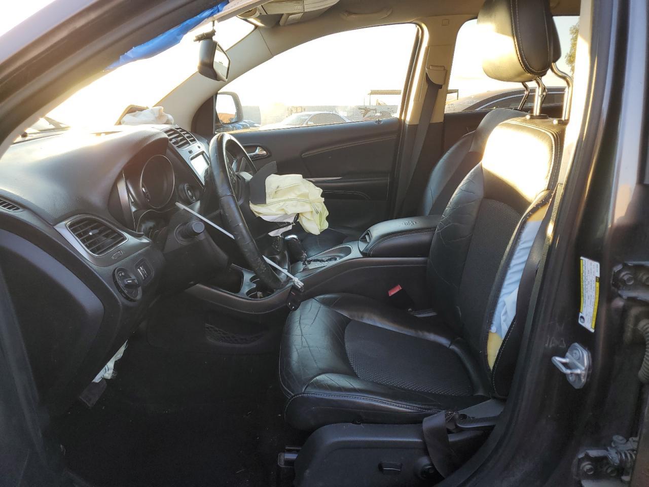 2016 Dodge Journey Crossroad - Image 7