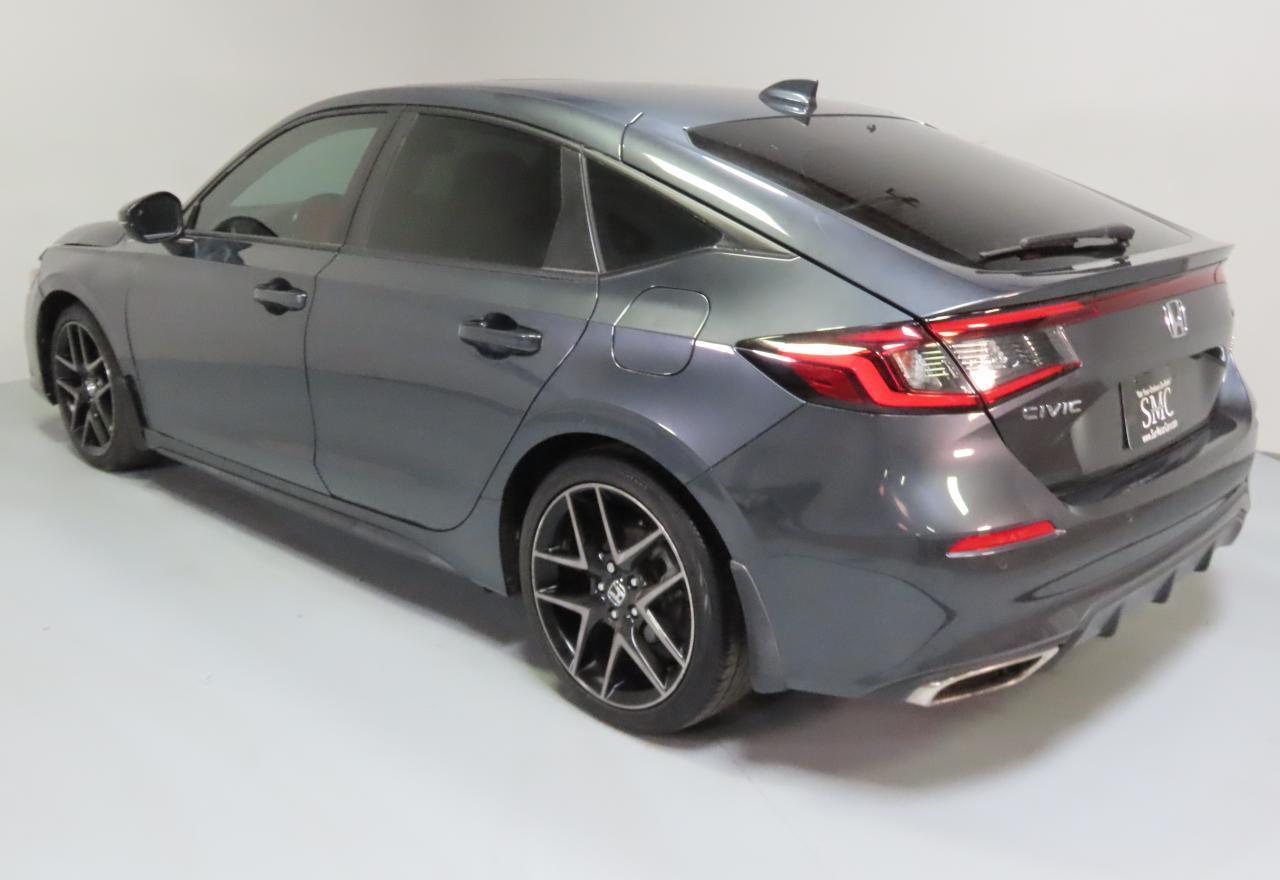 2022 Honda Civic Sport Touring - Image 4