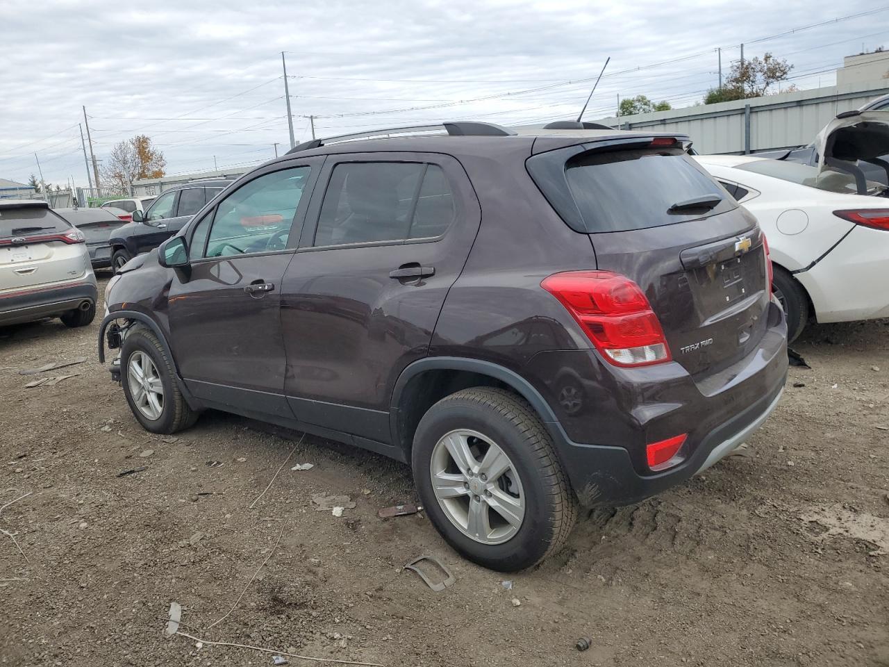 2021 Chevrolet Trax 1Lt - Image 2