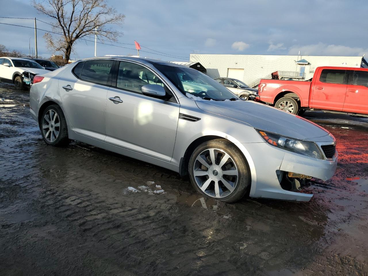 2011 Kia Optima Ex - Image 4