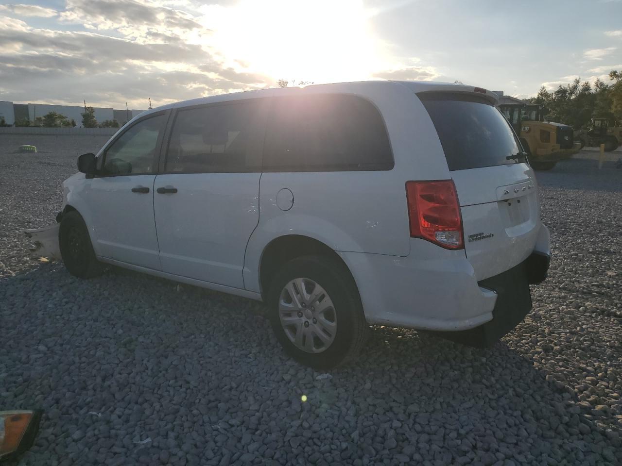 2019 Dodge Grand Caravan Se - Фото 2