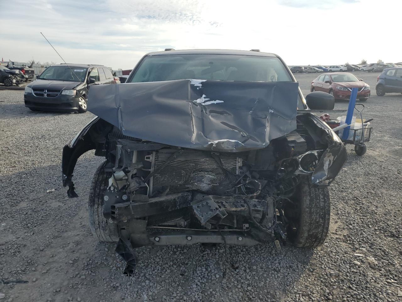 2016 Dodge Grand Caravan Sxt - Image 5