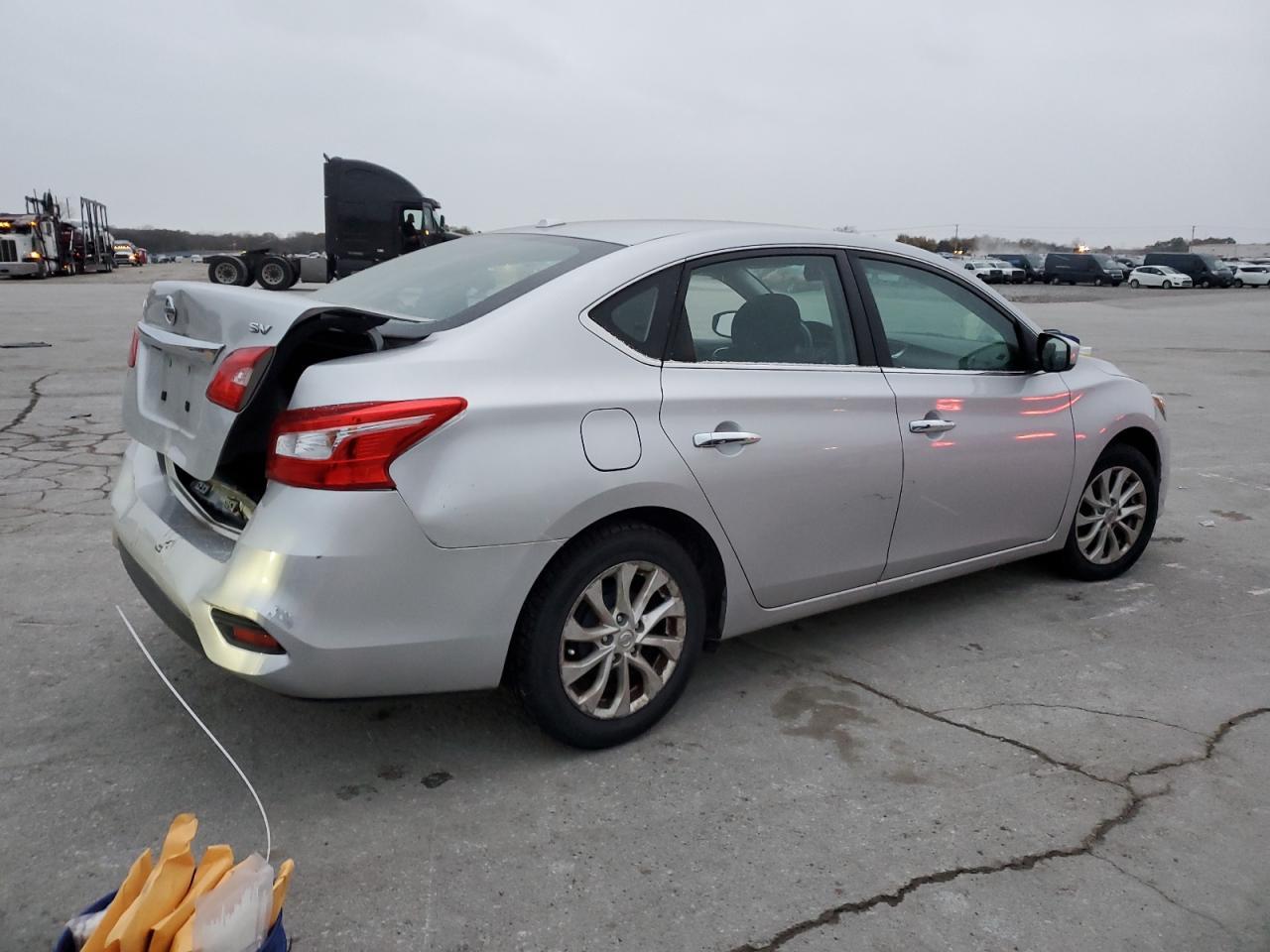 2019 Nissan Sentra S - Фото 3