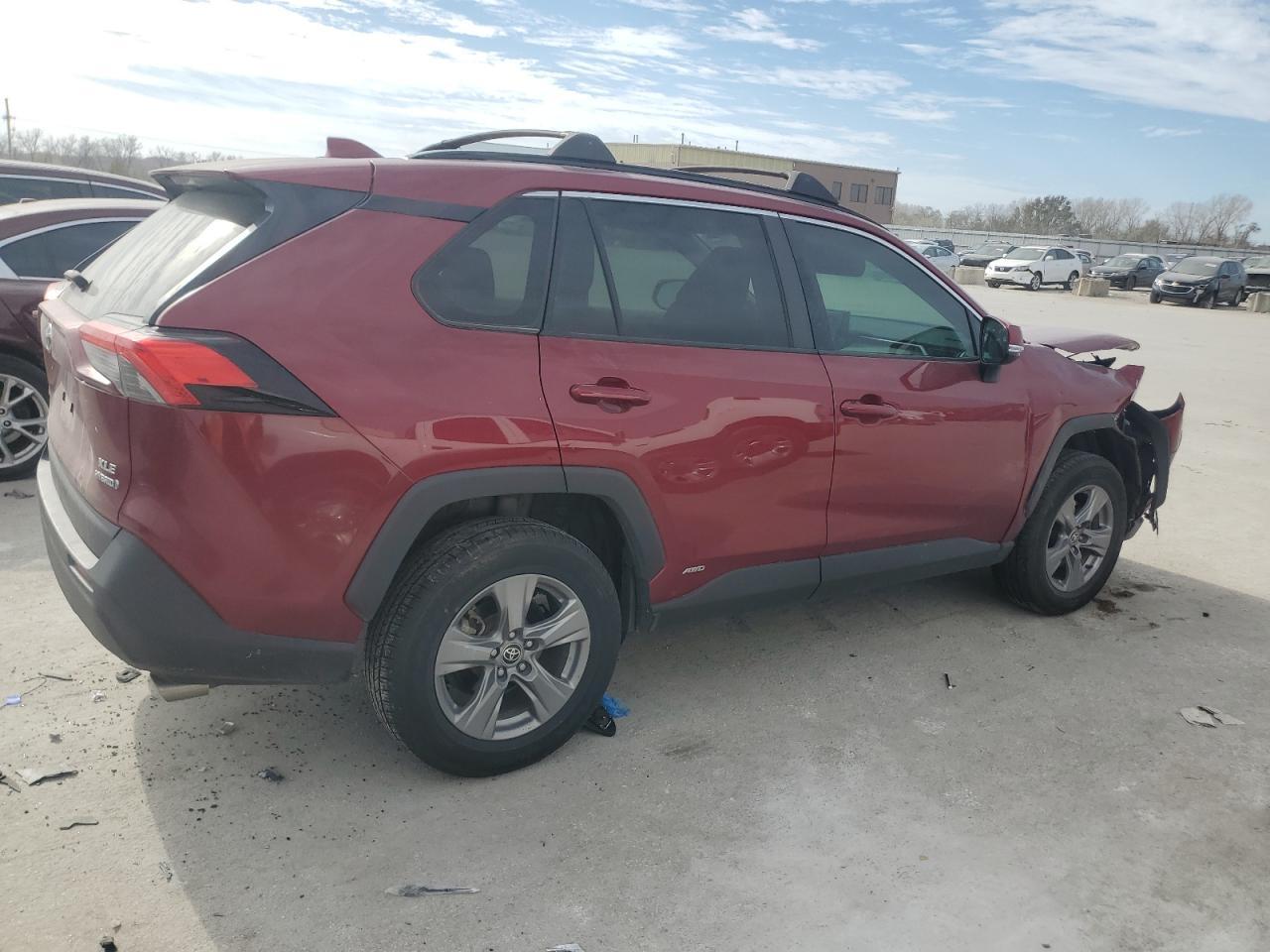 2022 Toyota Rav4 Xle - Фото 3