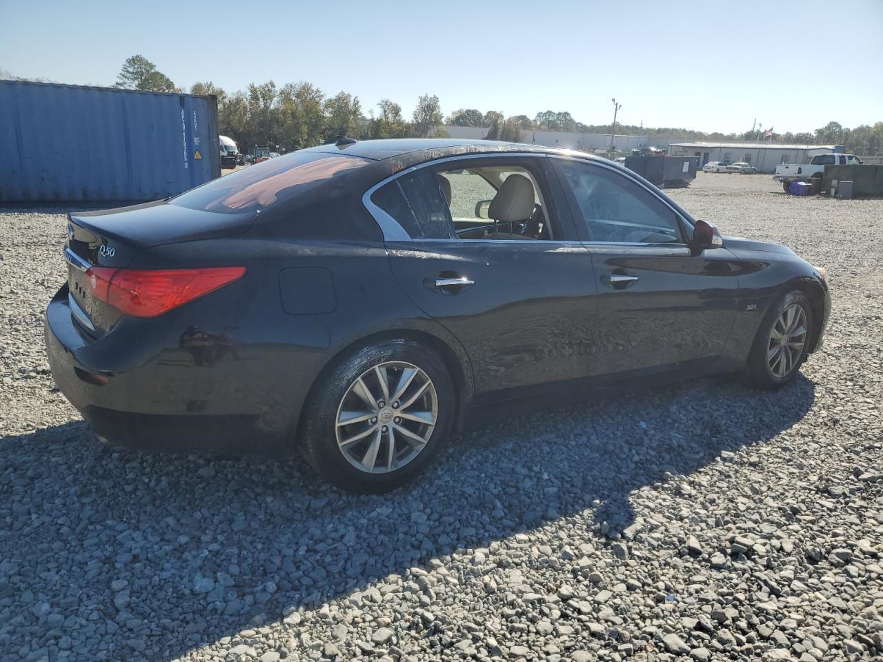 2016 Infiniti Q50 Premium - Image 3