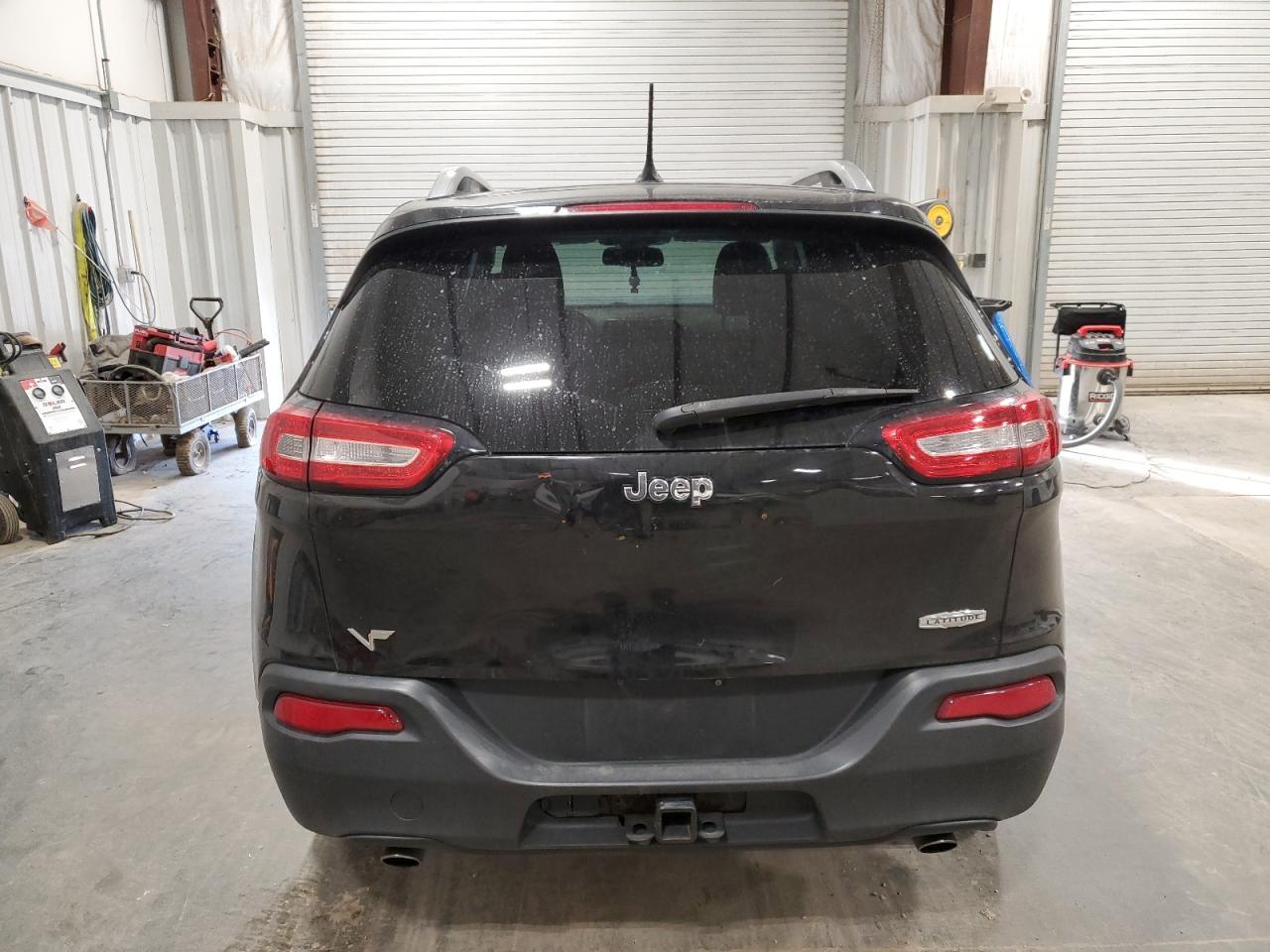 2014 Jeep Cherokee Latitude - Image 6