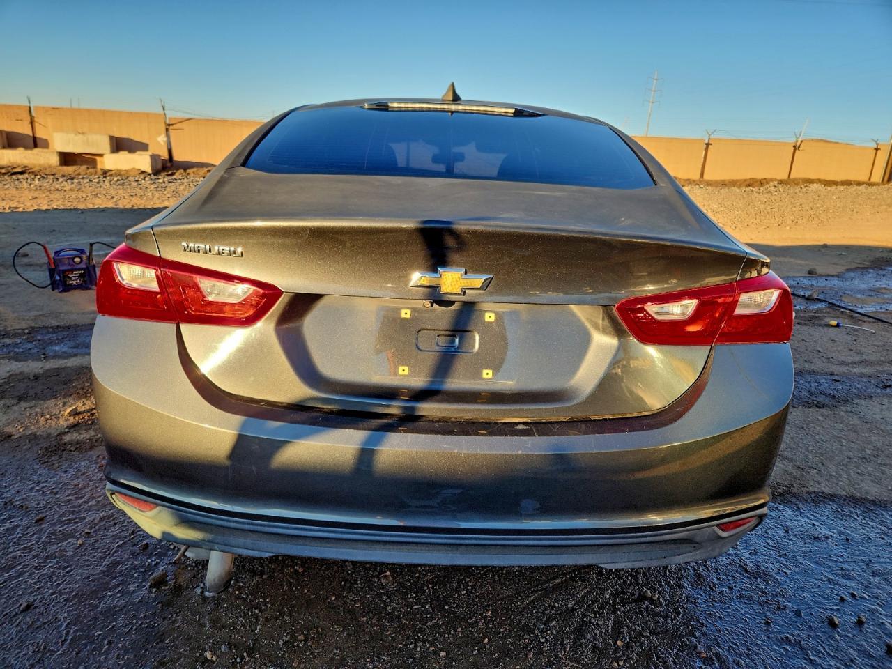 2017 Chevrolet Malibu Ls - Image 6