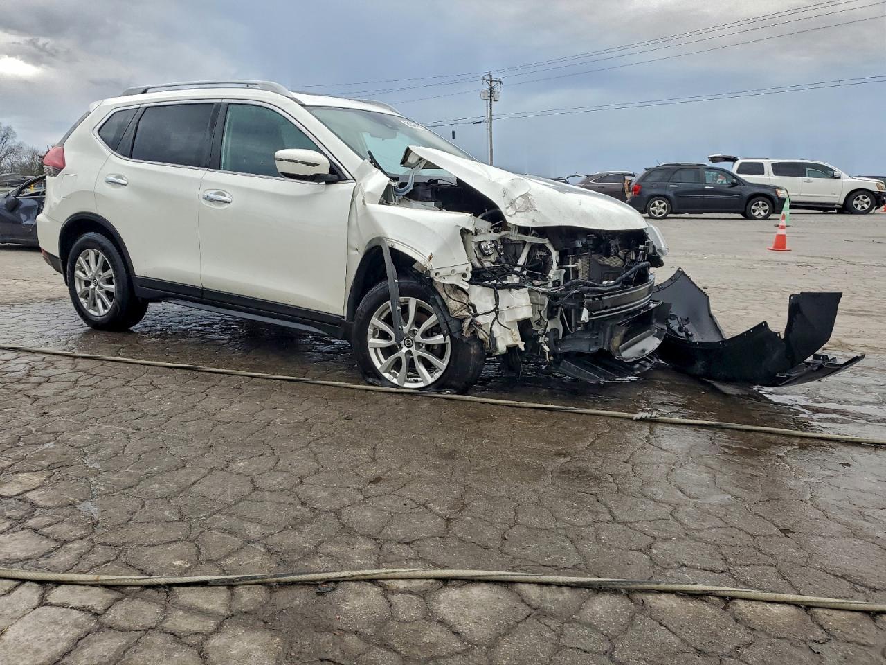 2020 Nissan Rogue S - Image 4