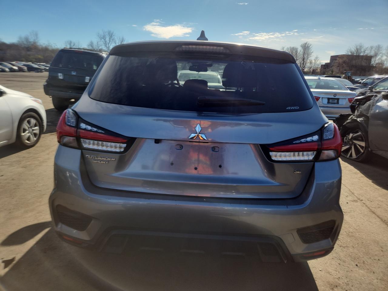 2020 Mitsubishi Outlander Sport Es - Фото 6