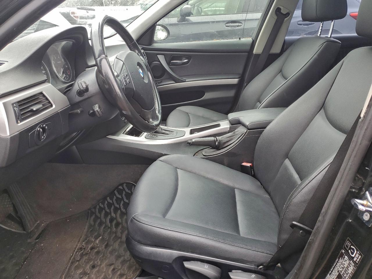 2007 BMW 323 I - Image 7