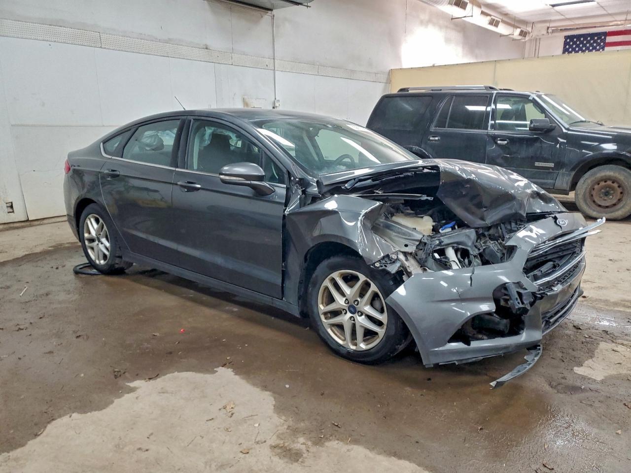 2016 Ford Fusion Se - Фото 4