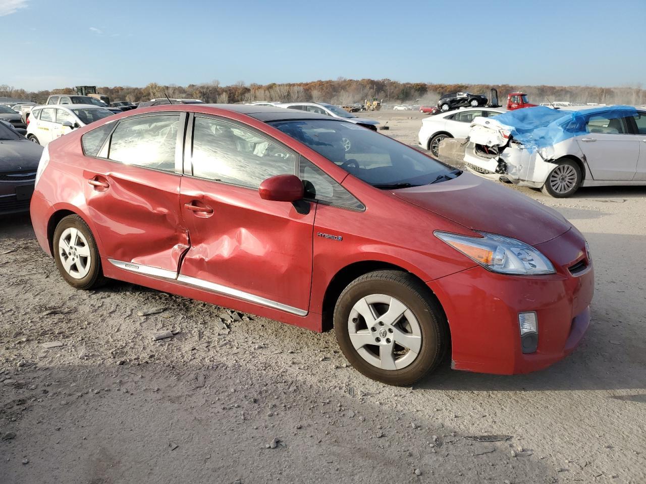 2010 Toyota Prius Iii - Image 4