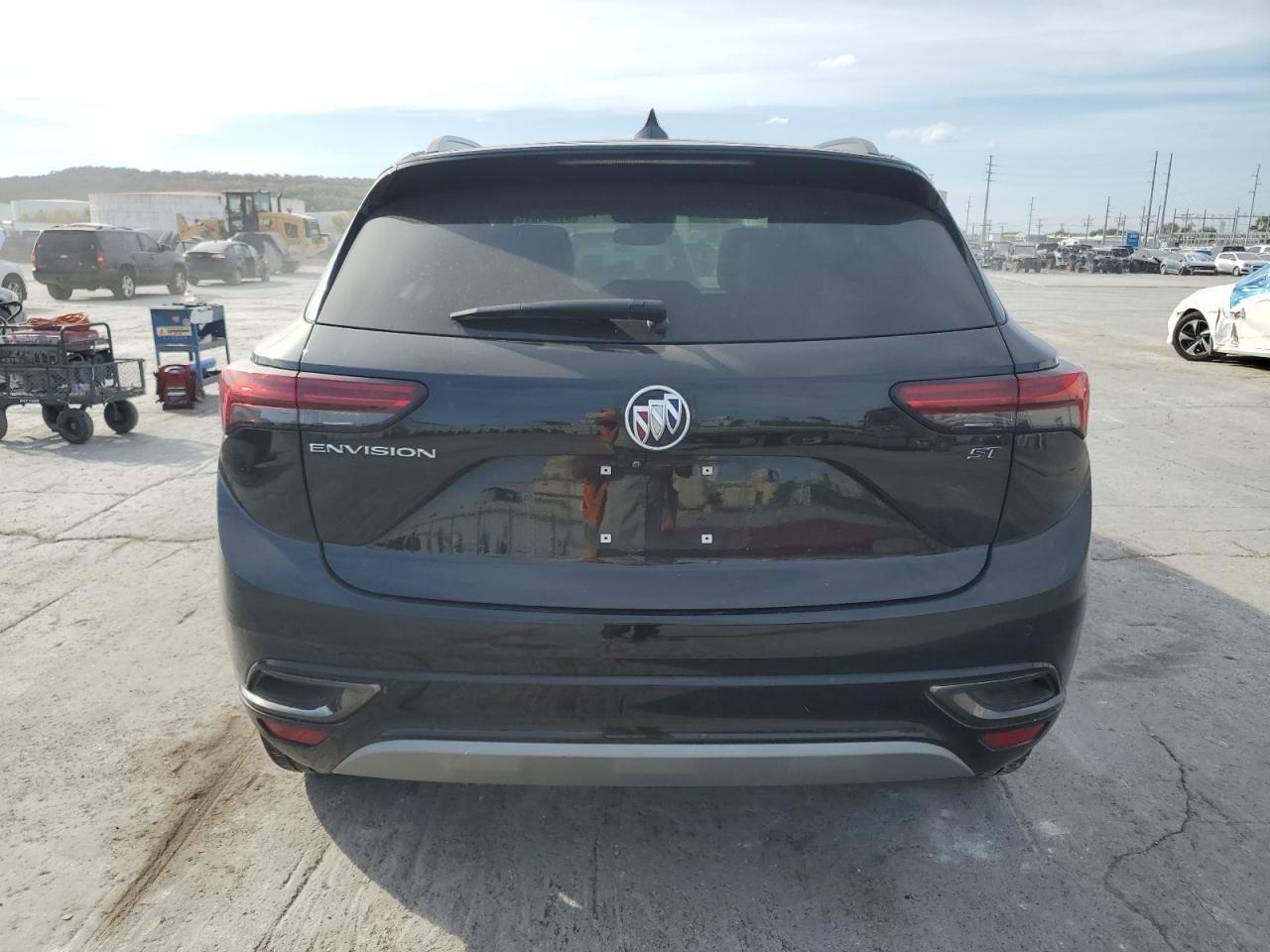 2023 Buick Envision Essence - Image 6