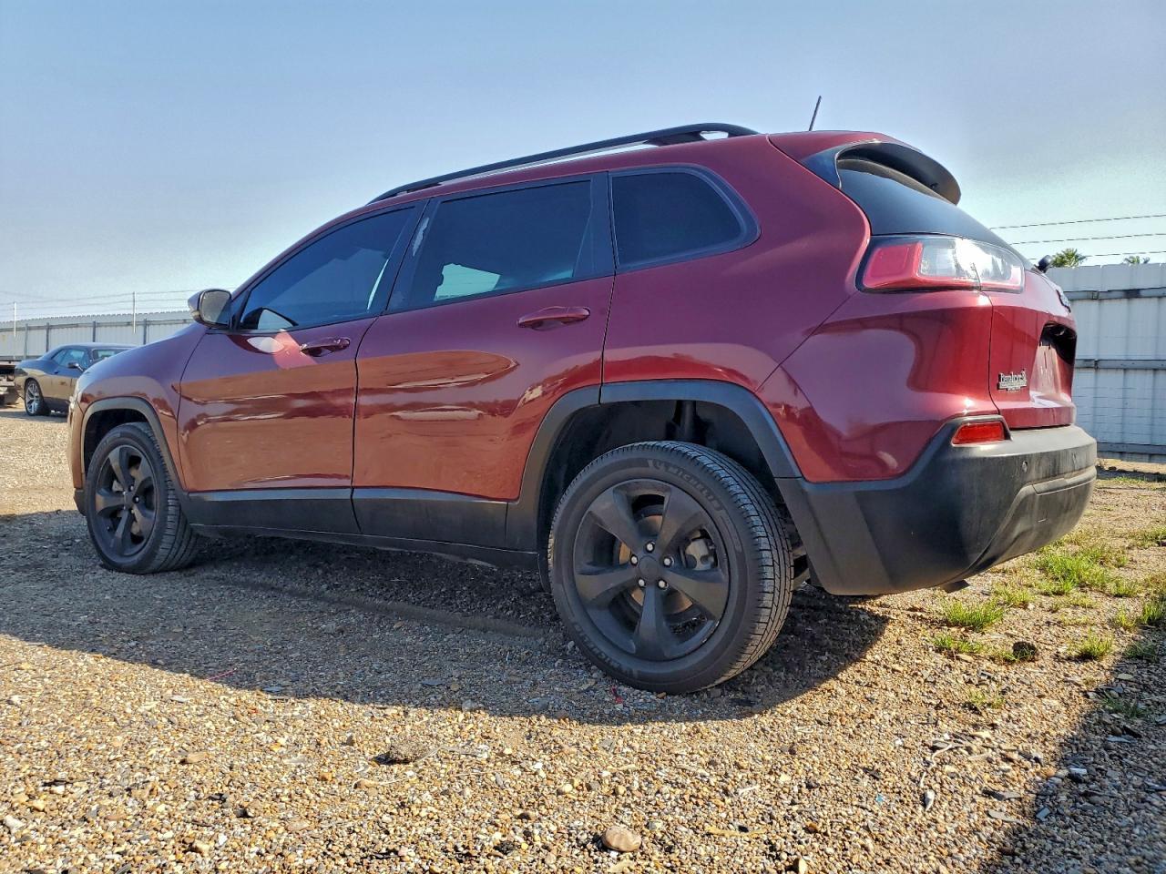 2021 Jeep Cherokee Latitude Plus - Image 2