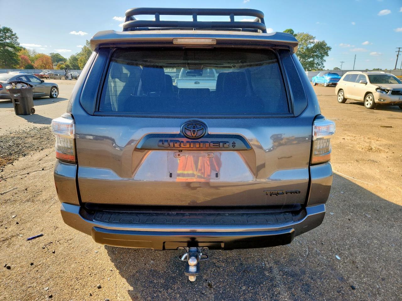 2021 Toyota 4Runner Venture - Фото 6