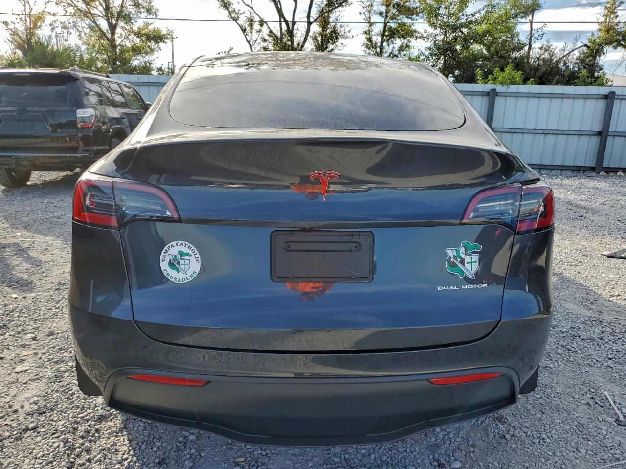 2024 Tesla Model Y - Image 6