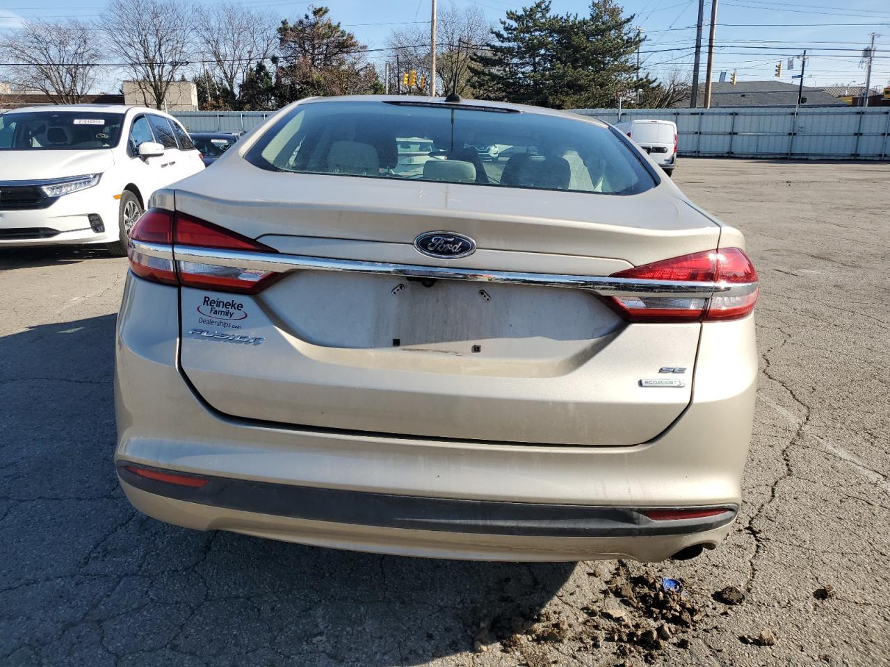 2017 Ford Fusion Se - Фото 6