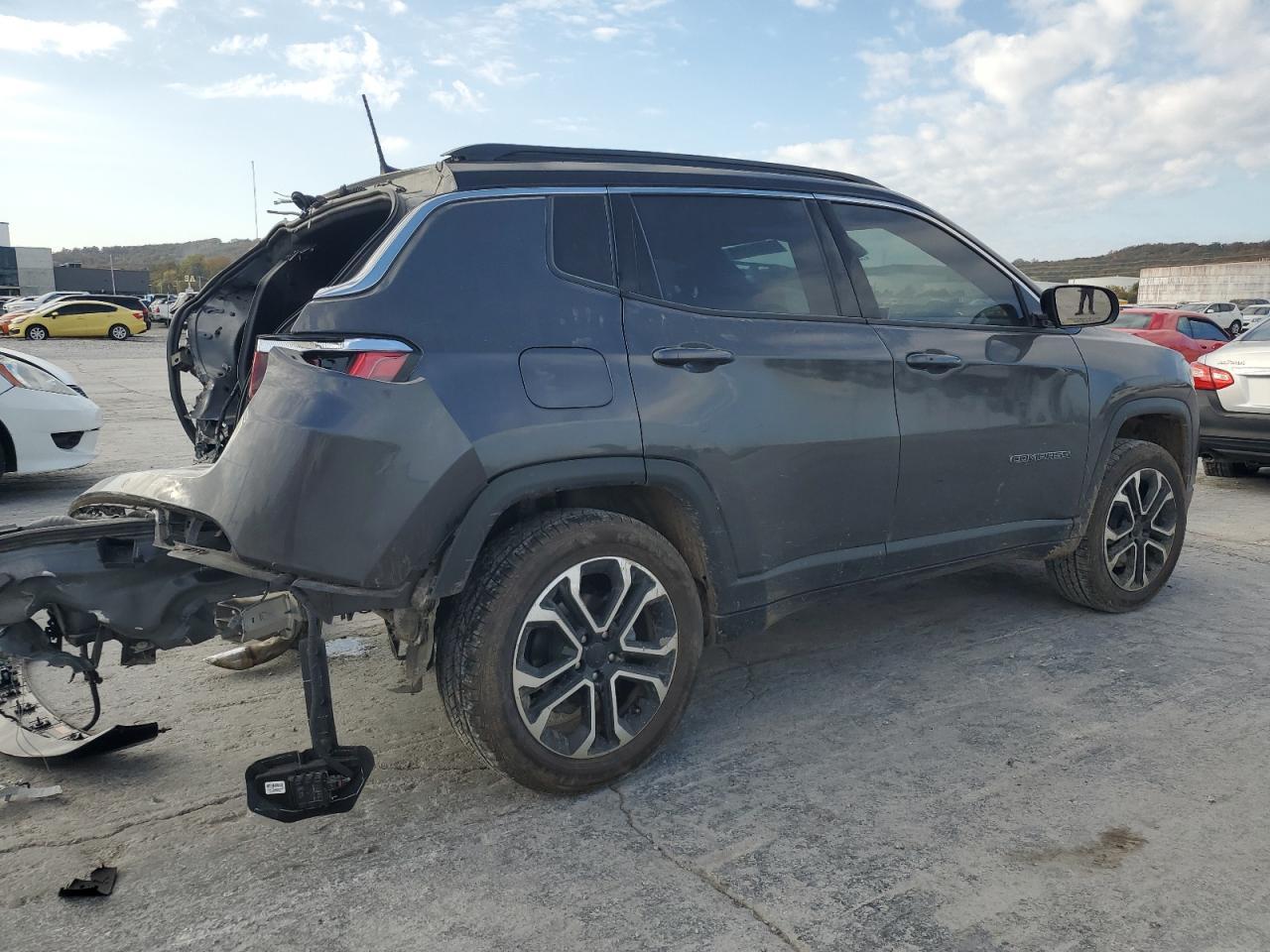 2023 Jeep Compass Limited - Фото 3