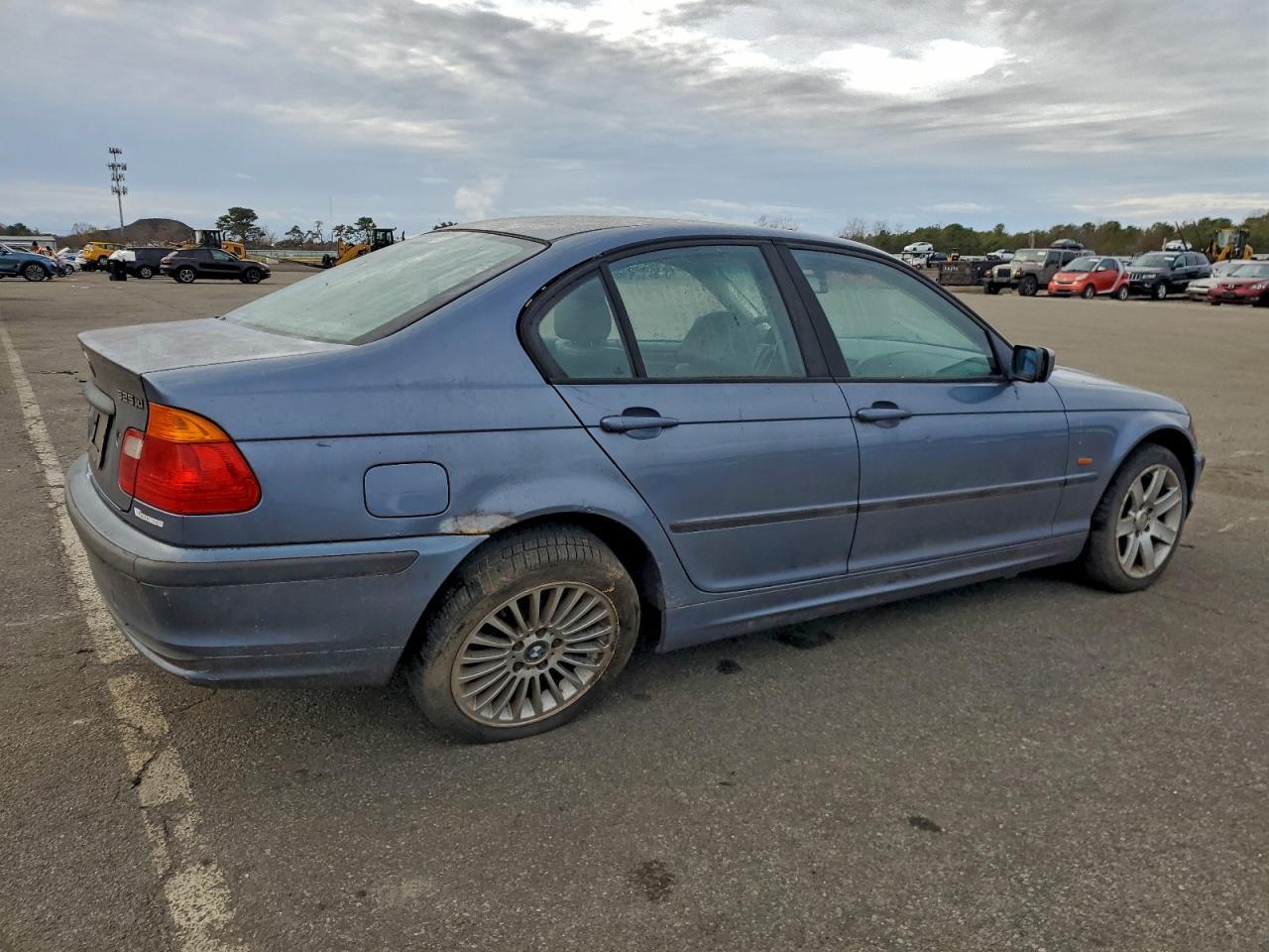 2001 BMW 325 I - Фото 3