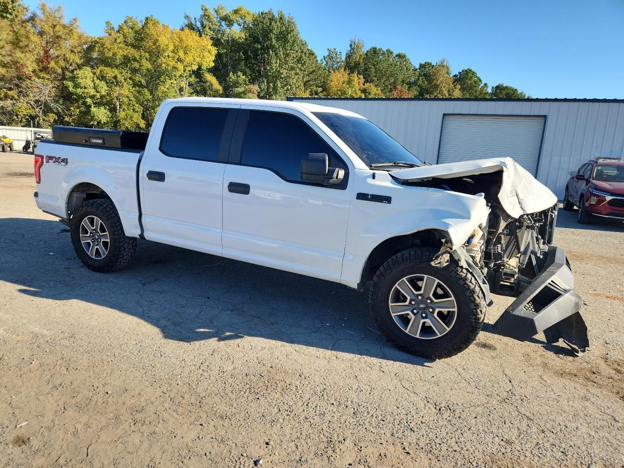 2015 Ford F150 Supercrew - Фото 4